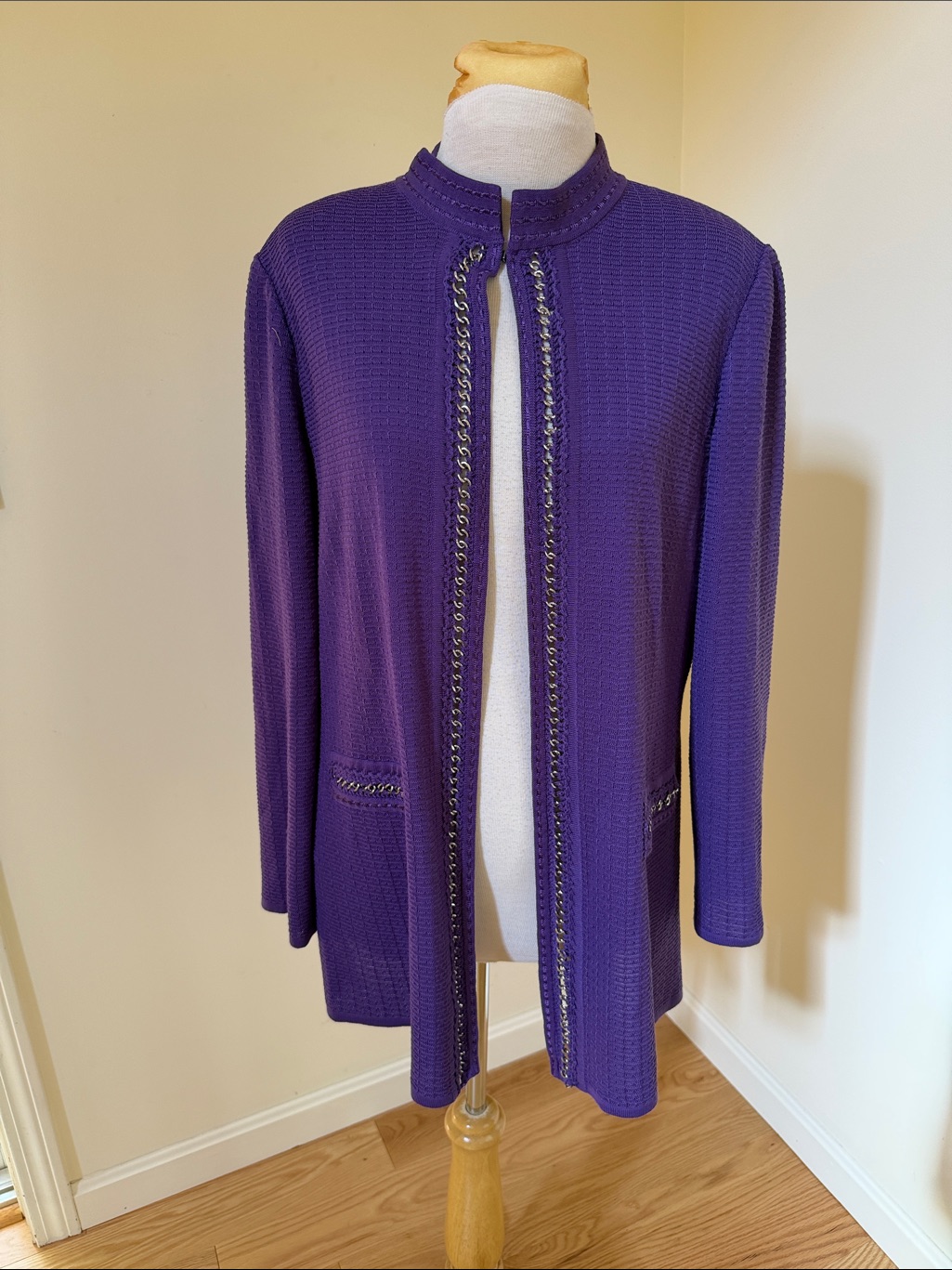 Misook Large Purple Tailored Chain Trim Knit One Button Jacket.